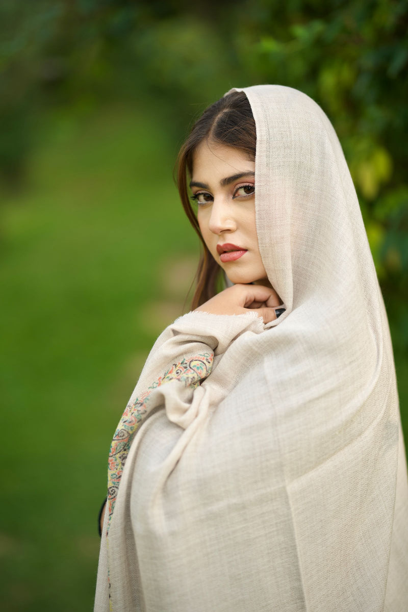 Cream pashmina shawl with embroidered border